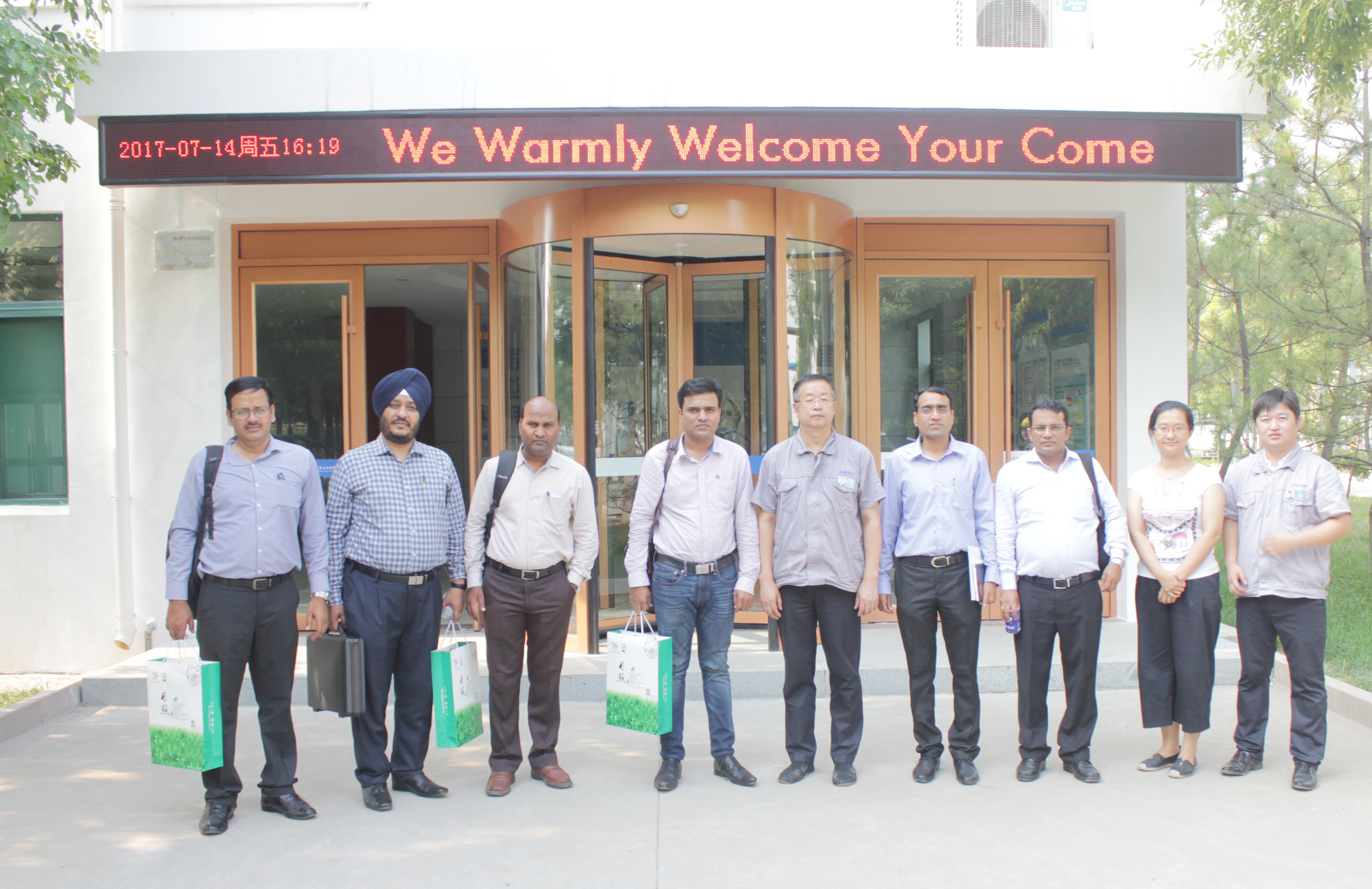 集团人才“引进来”战略再结硕果：开云世界杯中国有限公司药业引进印度制药人才