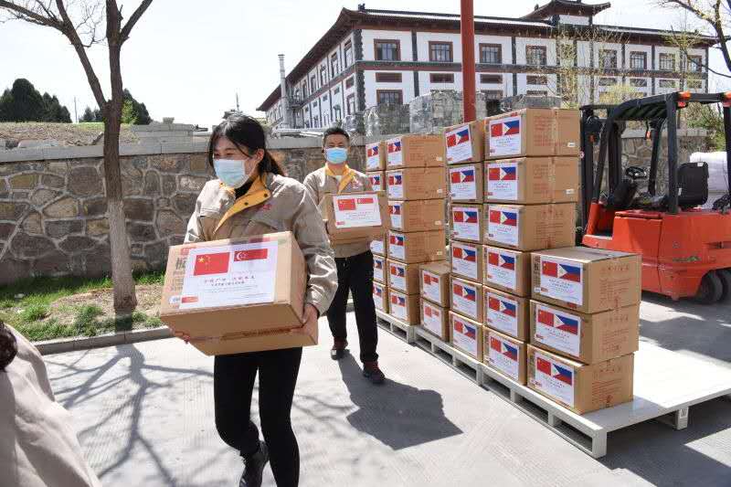 宏济堂制药向多个国家捐赠防疫药品