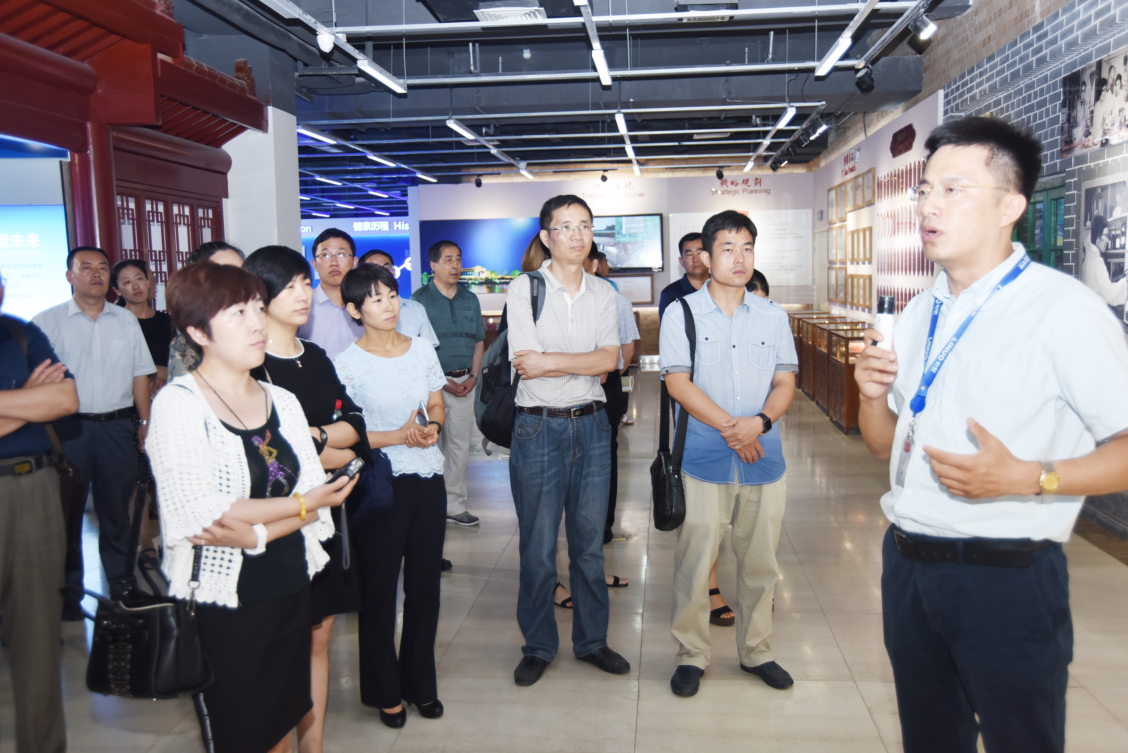 全国食品安全宣传周消费体验活动在宏济堂制药举行