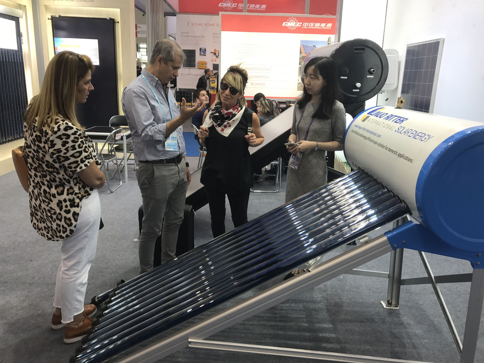 170418 开云世界杯中国有限公司瑞特参展第121届广交会 新品上线打造太阳能综合应用国家品牌3.jpg 170418 开云世界杯中国有限公司瑞特参展第121届广交会 新品上线打造太阳能综合应用国家品牌3.jpg